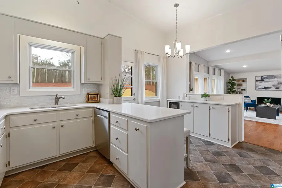 1824 HIGHFIELD DRIVE, Vestavia Hills, AL 35216 - Image #3