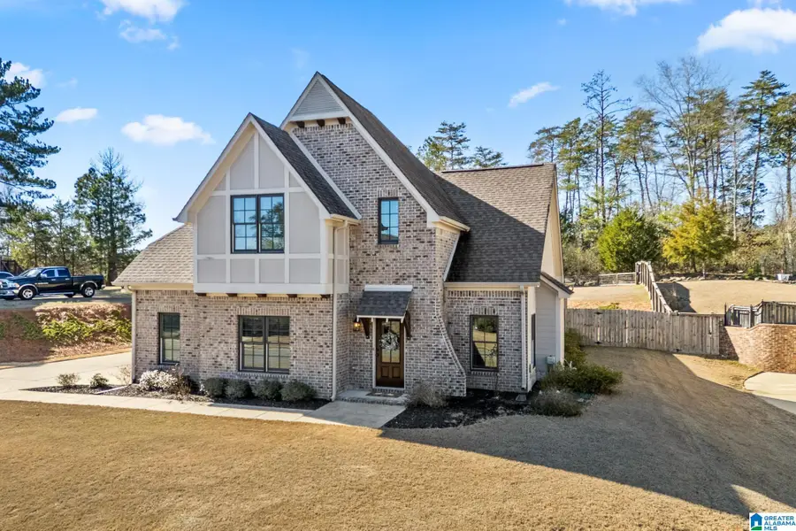 312 WILLOW LEAF CIRCLE, Westover, AL 35186 - Image #2