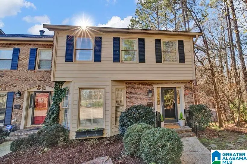 1707 MOUNTAIN LAUREL LANE, Hoover, AL 35244 - Image #3