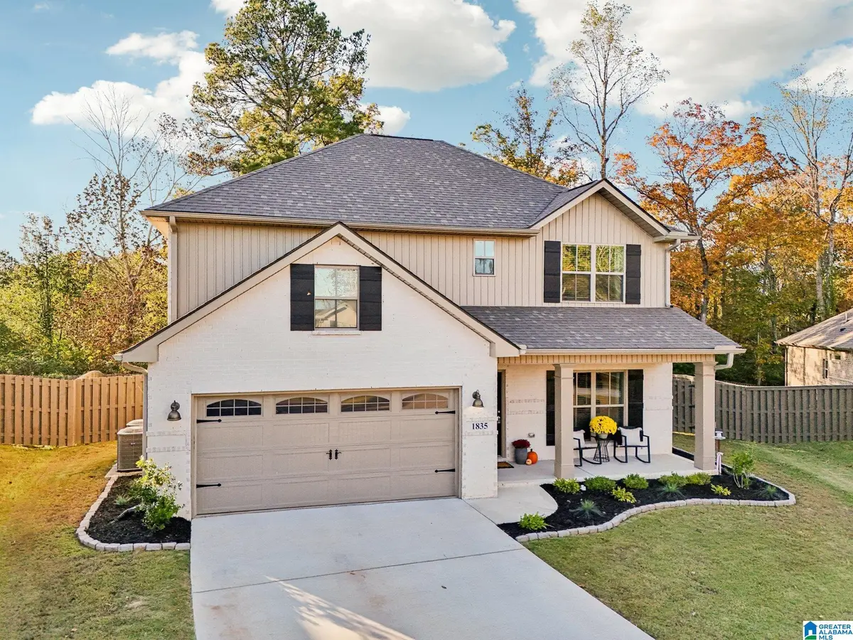 1835 SHADOWBROOK LANE SE, Cullman, AL 35055 - Image #1