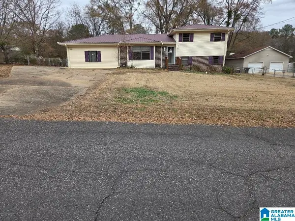 620 CAMBRIDGE ROAD, Hueytown, AL 35023