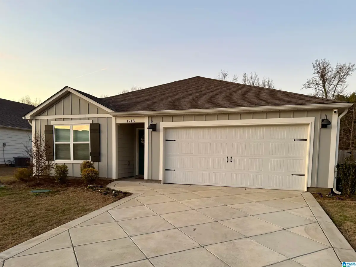 1713 DIXON CIRCLE, Mount Olive, AL 35117 - Image #1