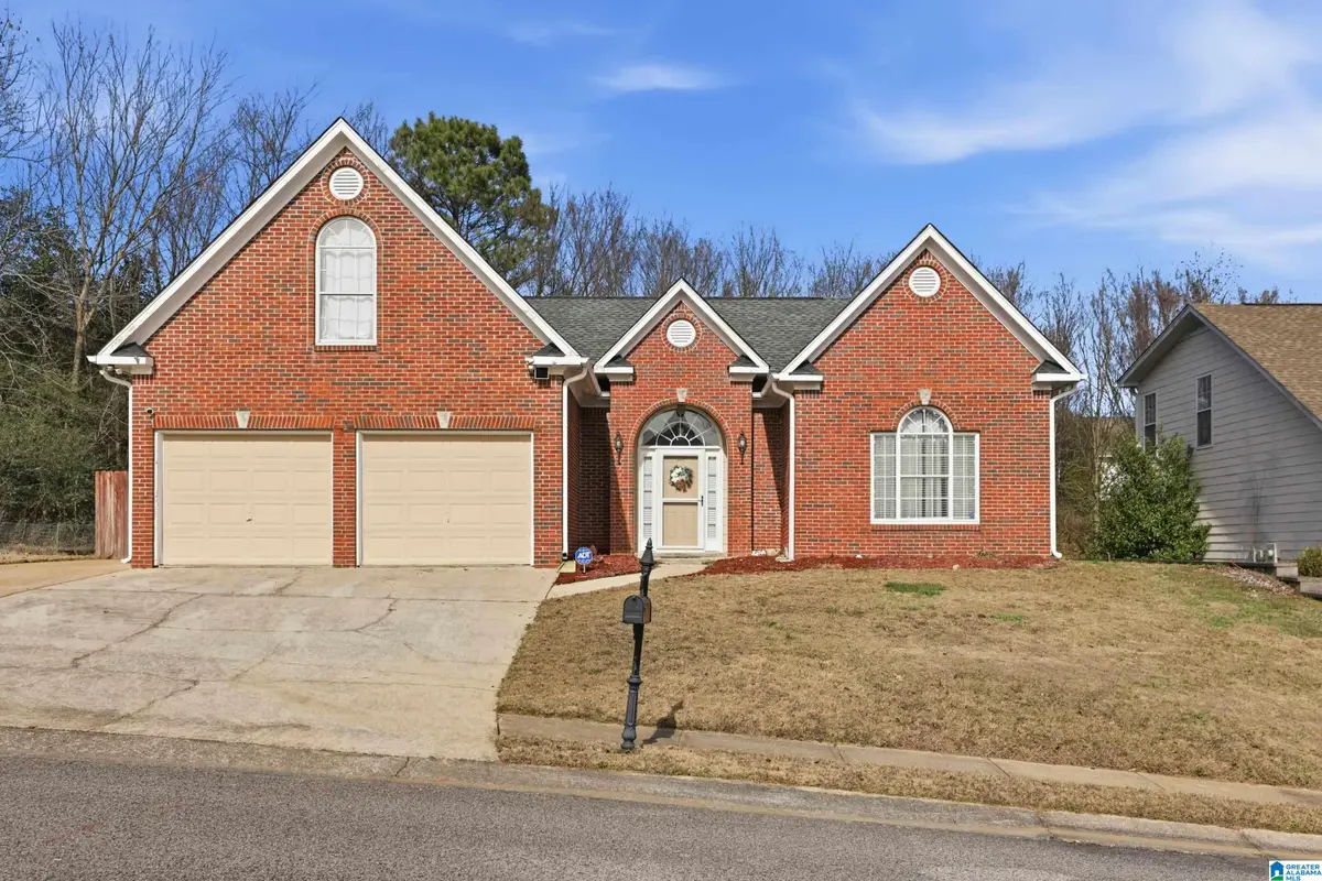 2539 MOUNTAIN COVE, Hoover, AL 35226 - Image #1