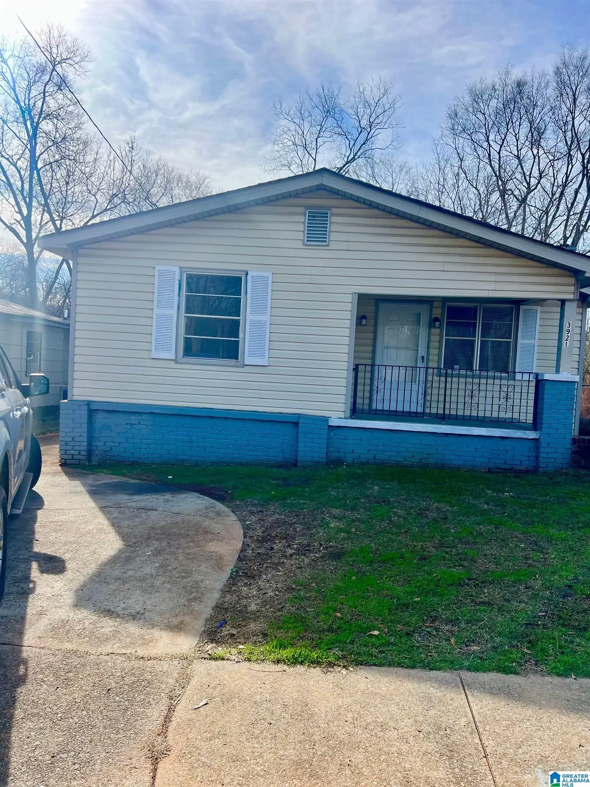 3921 RUTLEDGE AVENUE, Birmingham, AL 35221 - Image #1