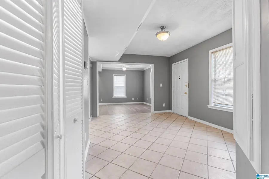 205 TUCKER AVENUE, Birmingham, AL 35215 - Image #3