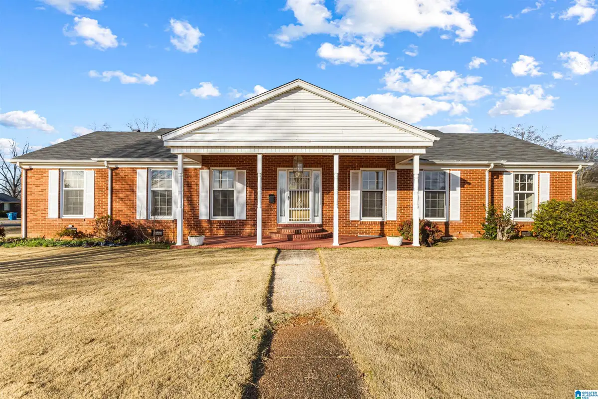 203 REYNOLDS STREET NW, Jacksonville, AL 36265 - Image #1