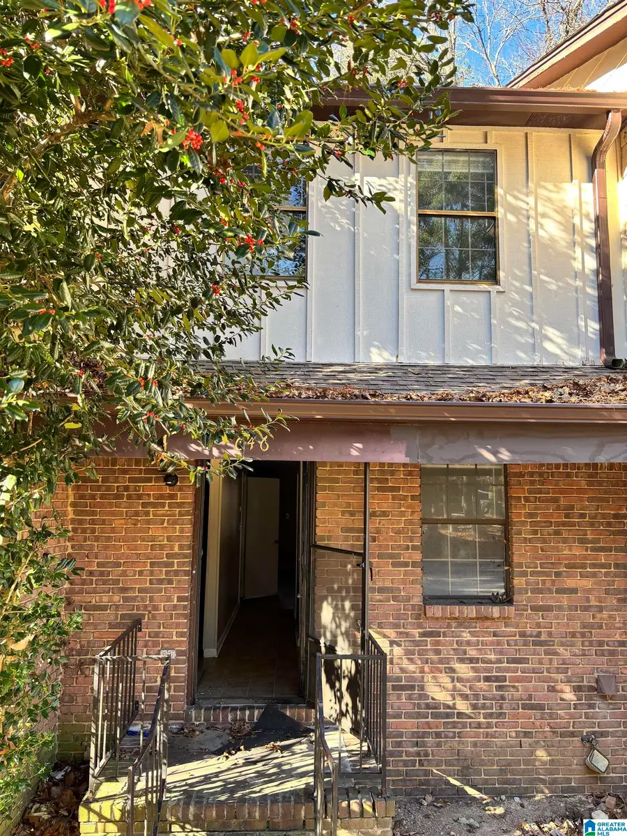 646 VALLEY CREST DRIVE, Birmingham, AL 35215 - Image #2