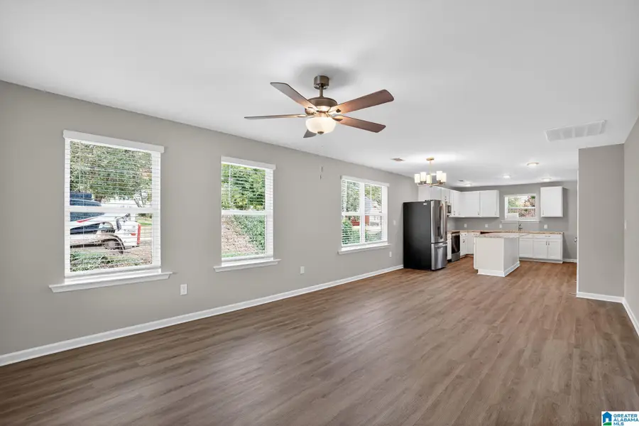 837 49TH STREET N, Birmingham, AL 35212 - Image #3