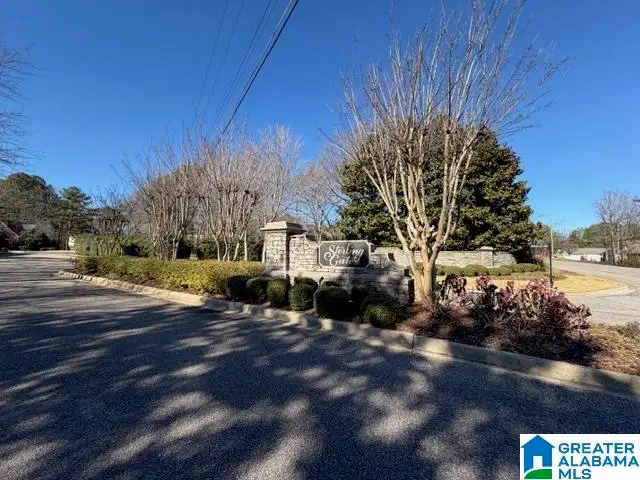 316 STERLING MANOR CIRCLE, Alabaster, AL 35007 - Image #3