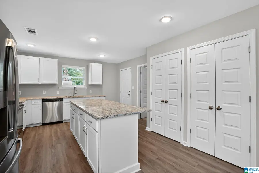 832 49TH STREET N, Birmingham, AL 35212 - Image #2