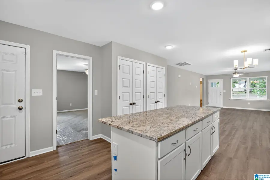 832 49TH STREET N, Birmingham, AL 35212 - Image #3