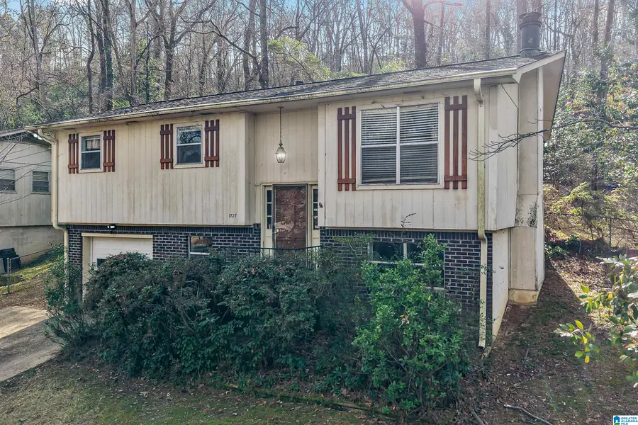 1727 OLD COLUMBIANA ROAD, Homewood, AL 35216 - Image #3