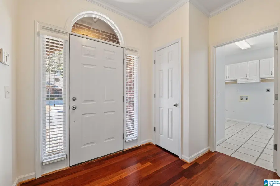 626 N LAKE CIRCLE, Birmingham, AL 35242 - Image #3