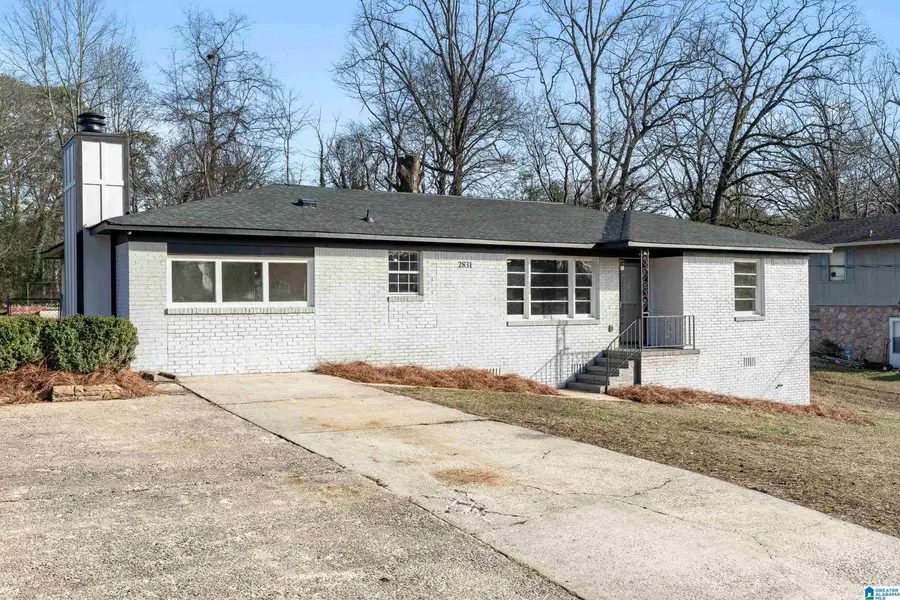 2813 4TH PLACE NW, Center Point, AL 35215 - Image #2