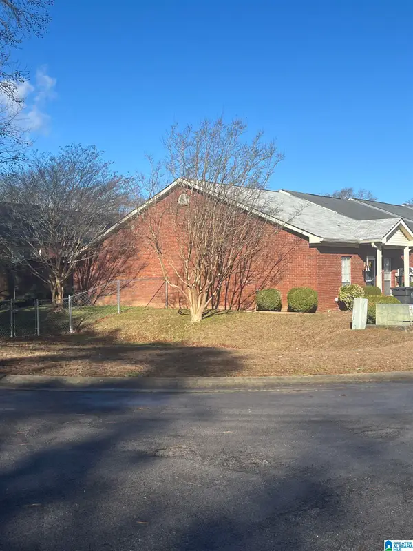 1818 COPPERFIELD LANE NW, Center point, AL 35215