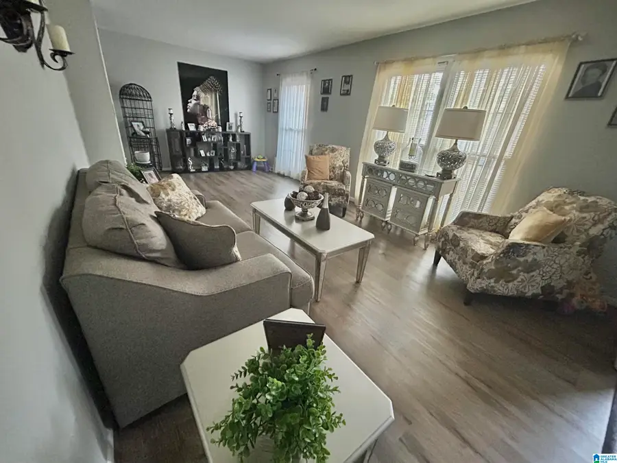 3107 3RD WAY NE, Center Point, AL 35215 - #3