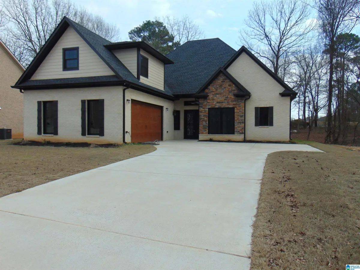 117 MELBOURNE CIRCLE, Birmingham, AL 35022 - Image #1