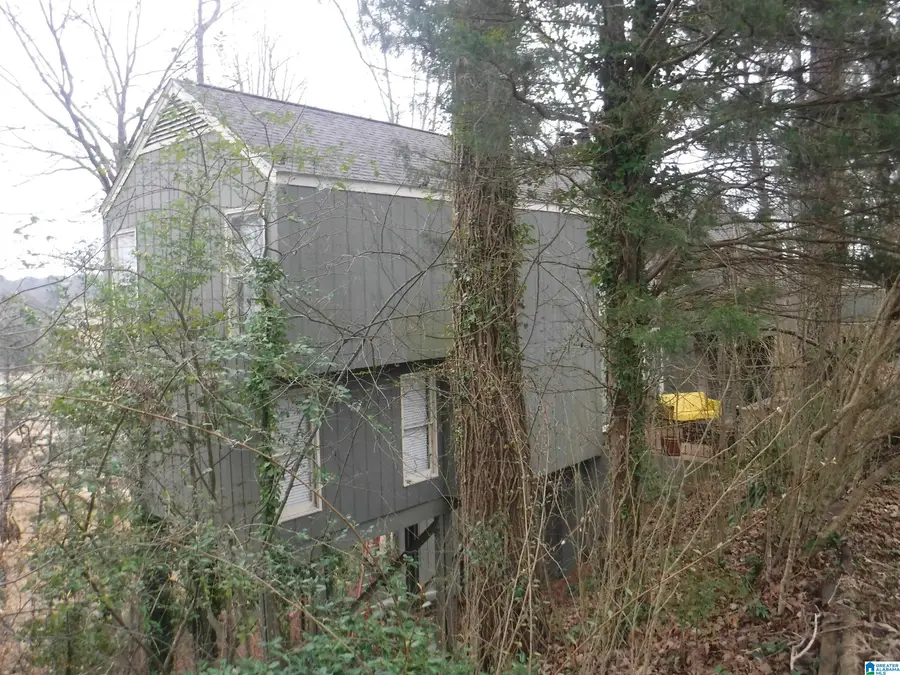 2618 LINGER LANE, Hoover, AL 35226 - Image #3