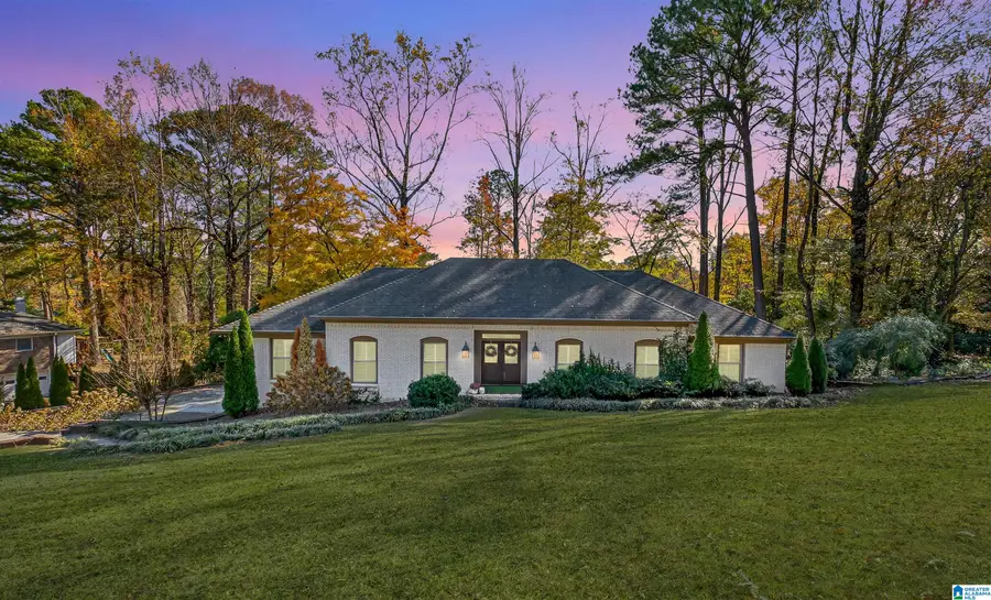 1309 ANGLEWOOD DRIVE, Vestavia Hills, AL 35216 - Image #2