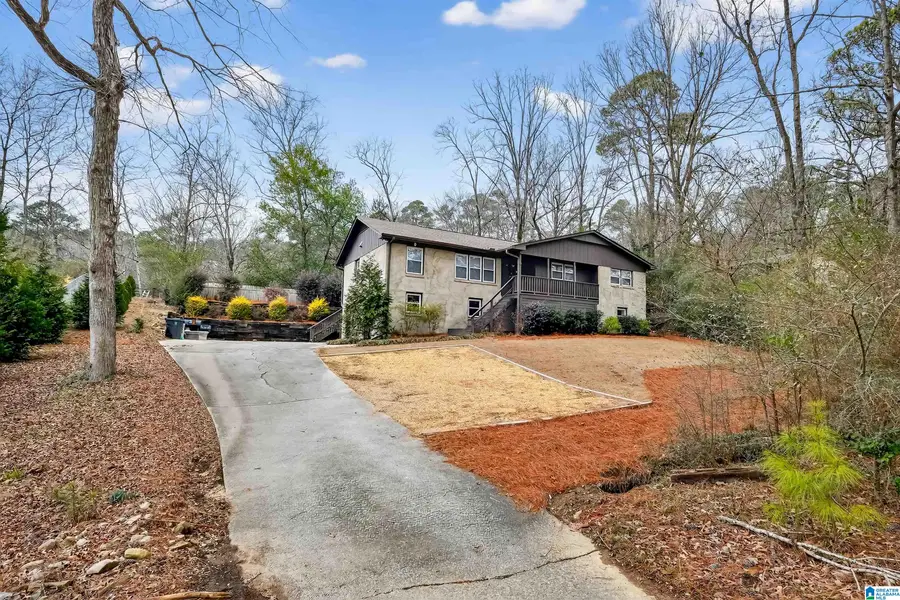 3536 VALLEY CIRCLE, Vestavia Hills, AL 35243 - Image #2