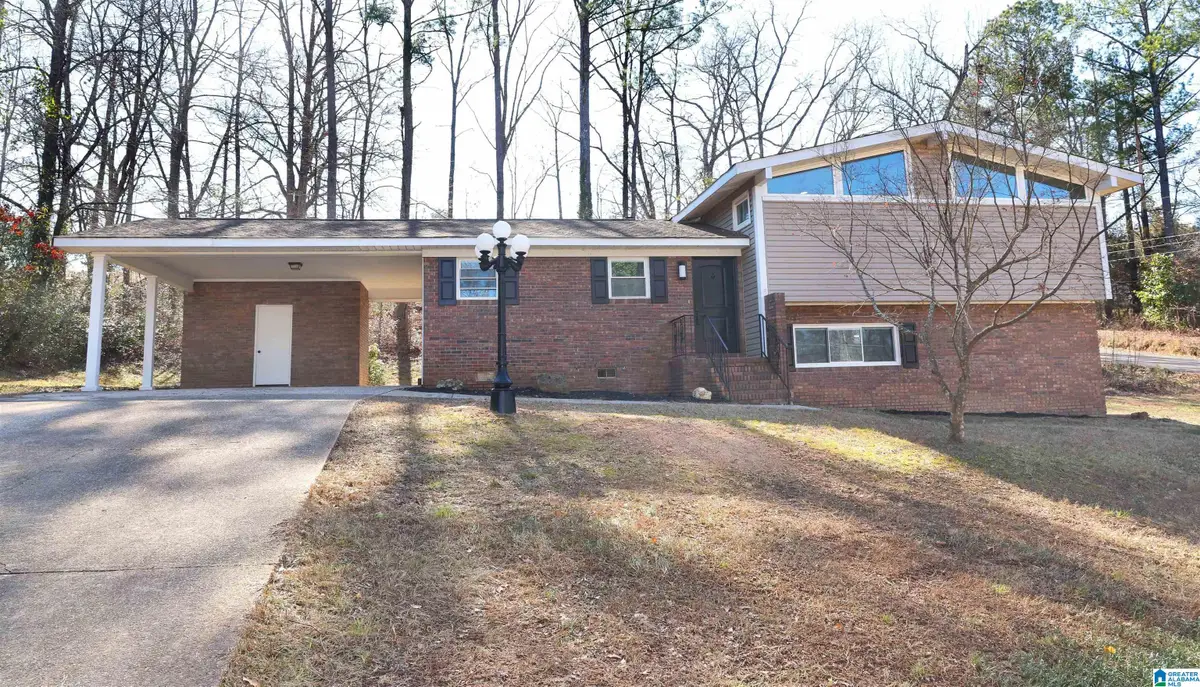 326 HILLCREST DRIVE, Anniston, AL 36206 - Image #1