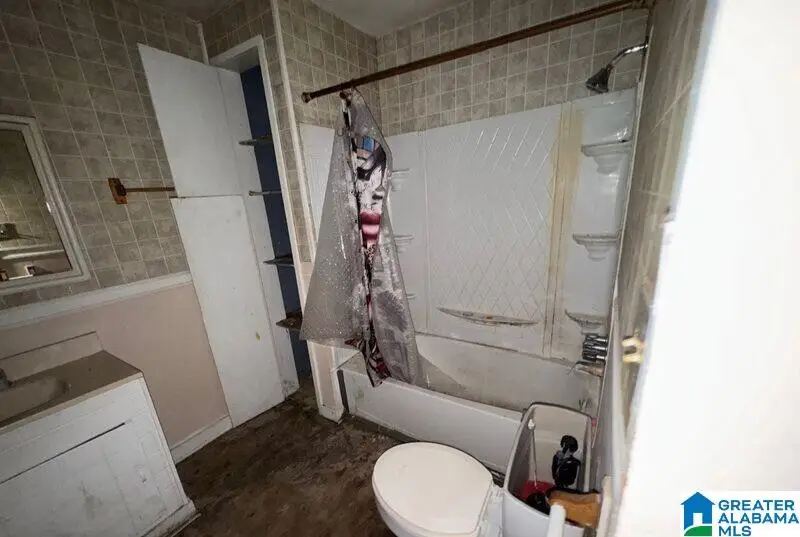 2516 PLEASANT VALLEY ROAD, Mobile, AL 36606 - #2