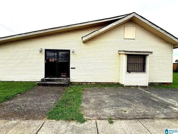 518 18TH STREET N, Bessemer, AL 35020