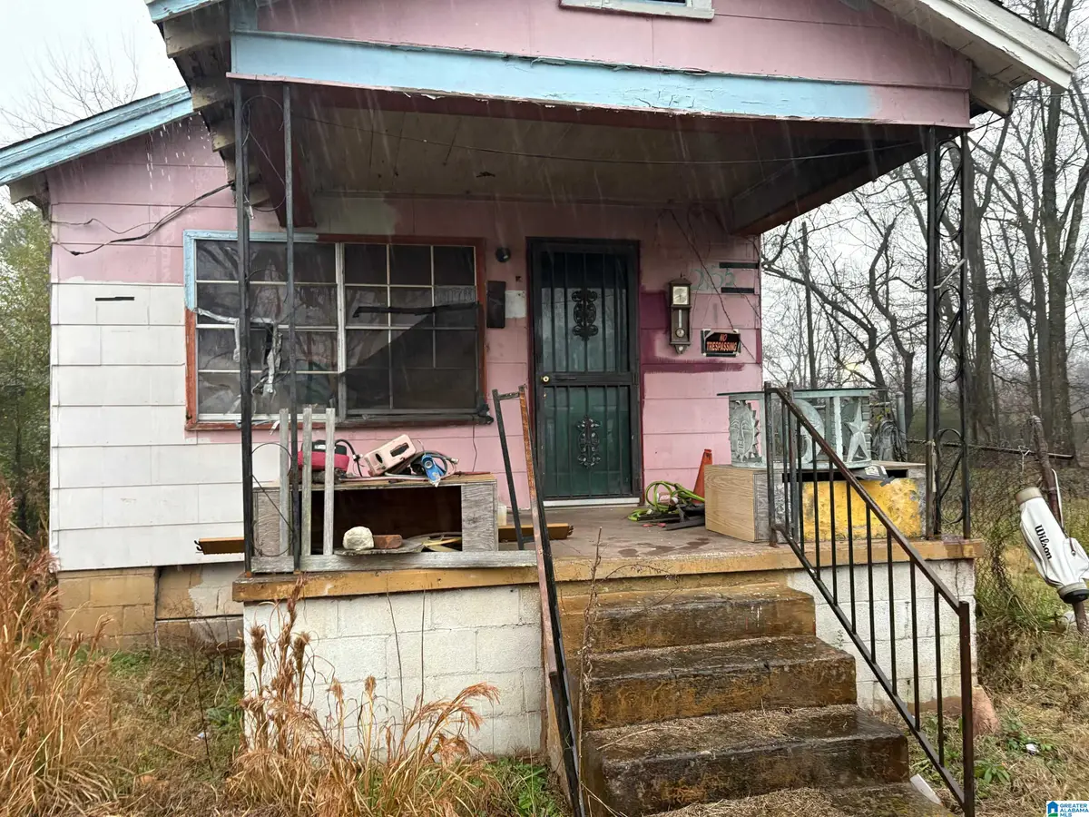 215 27TH STREET, Birmingham, AL 35218 - Image #1