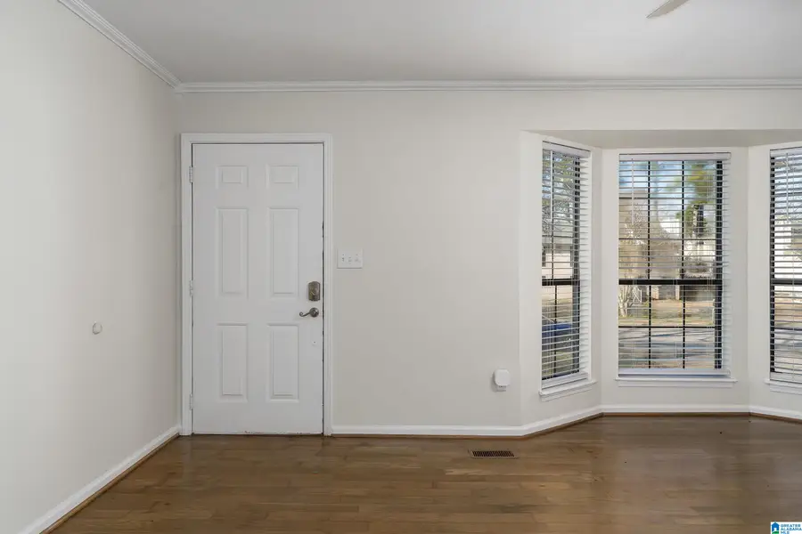 8401 LANEWOOD CIRCLE, Leeds, AL 35094 - #2