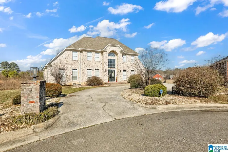 76 DERRICK CIRCLE, Albertville, AL 35951 - Image #2