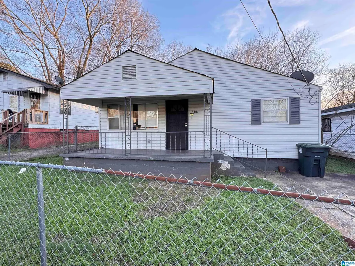3921 VIOLA AVENUE SW, Birmingham, AL 35221 - Image #1
