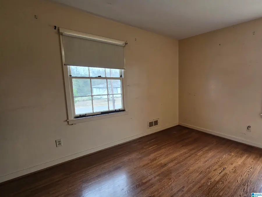 2332 3RD STREET NW, Center Point, AL 35215 - #3