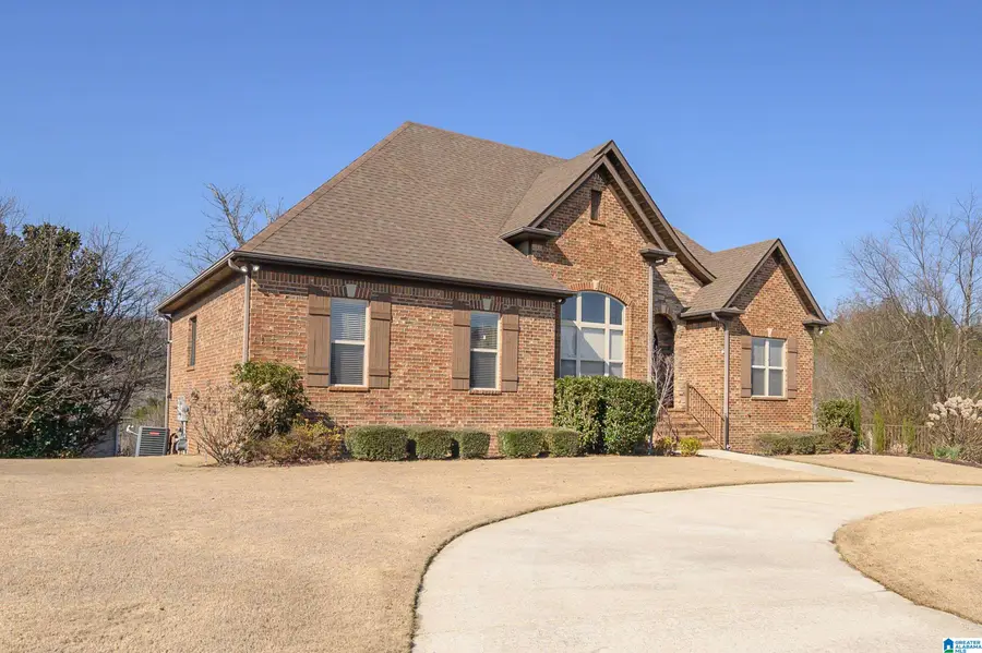 6240 JONATHANS WAY, Trussville, AL 35173 - #2