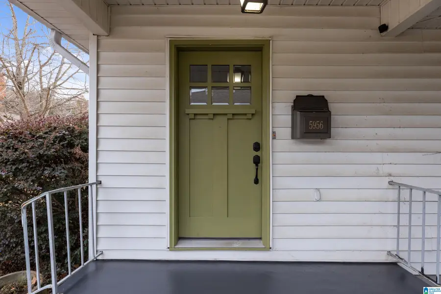 5956 CRESTWOOD CIRCLE, Birmingham, AL 35212 - Image #2