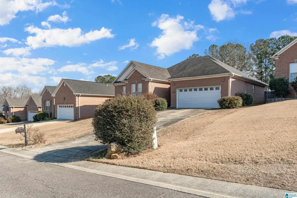 709 PRINCETON PARKWAY, Mount Olive, AL 35117 - Image #1