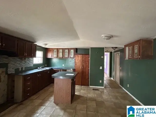 420 PINE RIDGE ROAD, Sylacauga, AL 35151 - Image #2