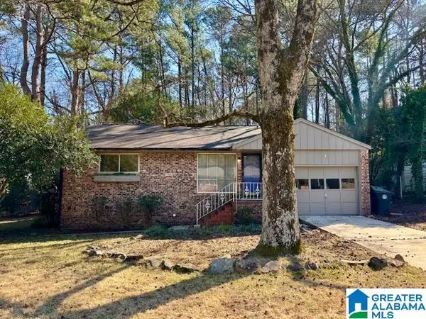 1641 CRESTHILL ROAD, Birmingham, AL 35213