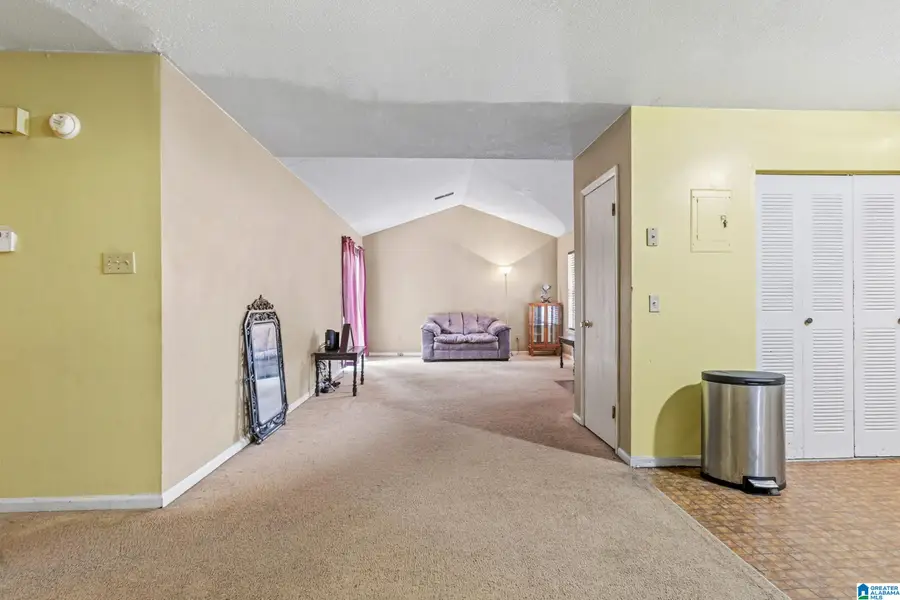 317 VALLEY CREST DRIVE, Birmingham, AL 35215 - Image #3