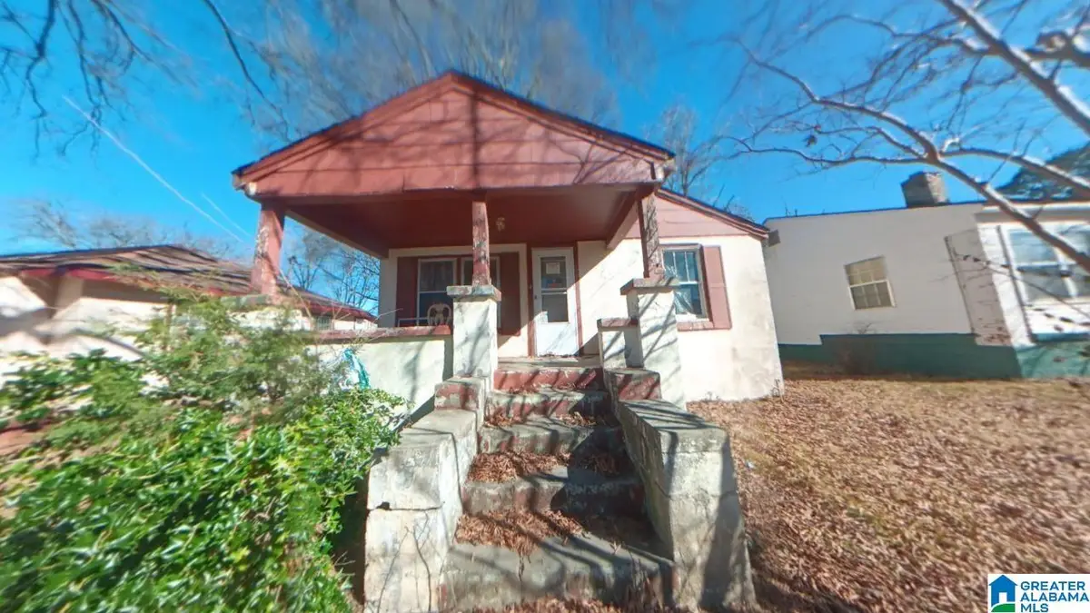 704 E 18TH STREET, Sheffield, AL 35660 - #1