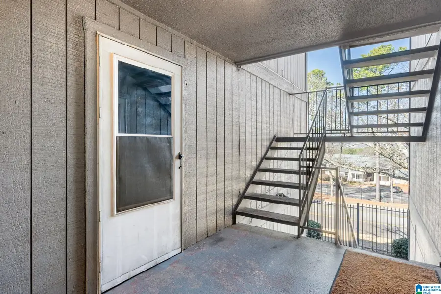 403 SKYVIEW DRIVE, Birmingham, AL 35209 - Image #3