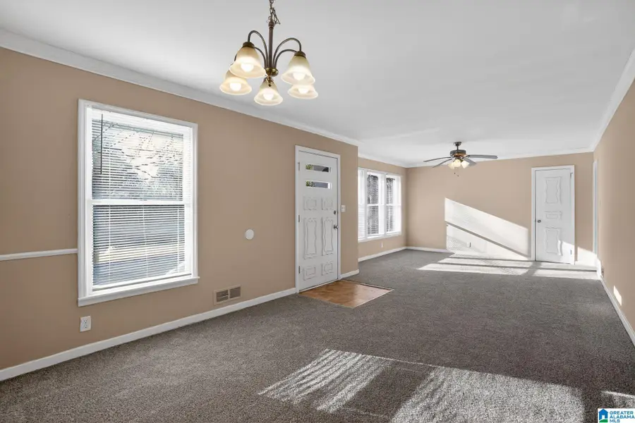 825 FOWLER CR, Birmingham, AL 35215 - Image #3