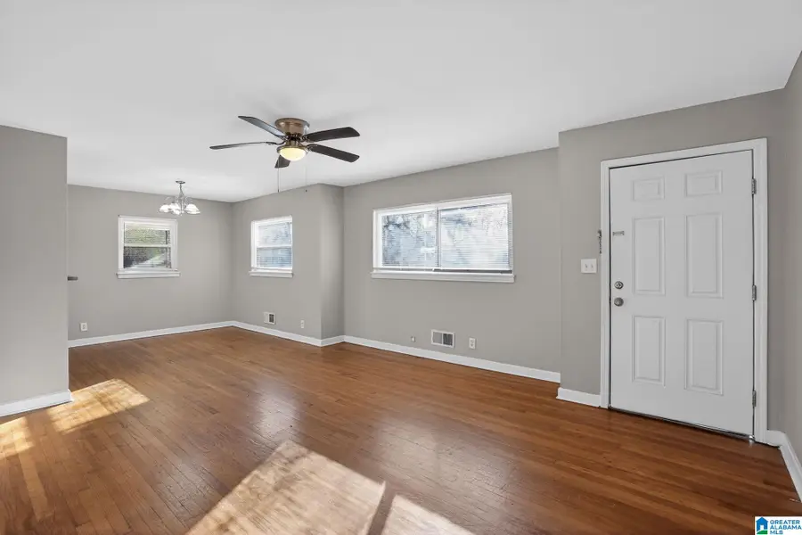 516 LILAC DRIVE, Birmingham, AL 35215 - Image #3