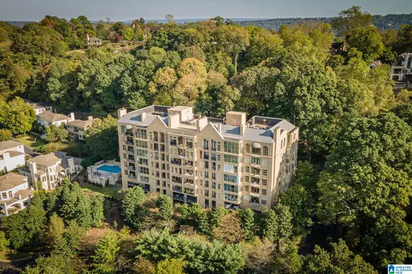 2920 REDMONT PARK CIRCLE, Birmingham, AL 35205