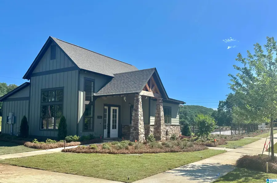 1017 GRAND RIVER BOULEVARD W, Leeds, AL 35094 - #3