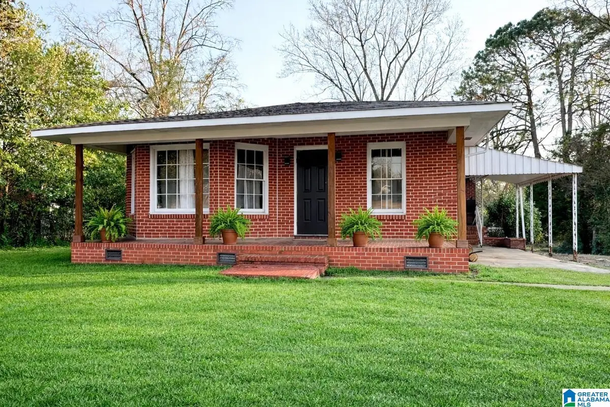1205 4TH AVENUE N, Clanton, AL 35045 - Image #1