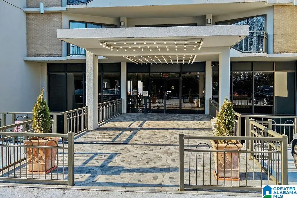 1120 BEACON PARKWAY E, Birmingham, AL 35209 - Image #1