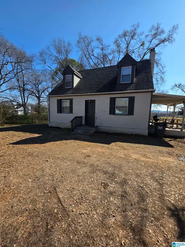 802 WOODWARD ROAD, Midfield, AL 35228