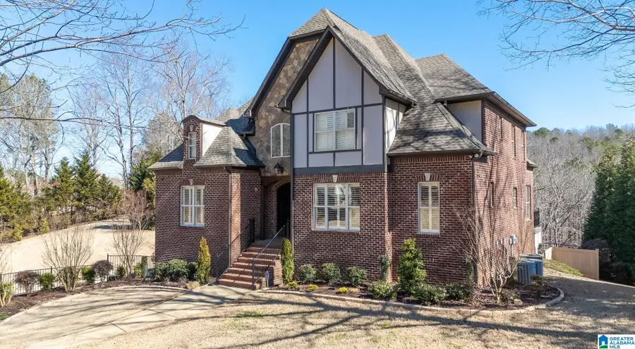 8233 CARRINGTON DRIVE, Trussville, AL 35173 - #2