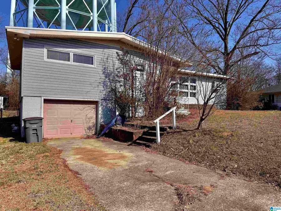 320 WESTVIEW ROAD, Gardendale, AL 35071 - #2