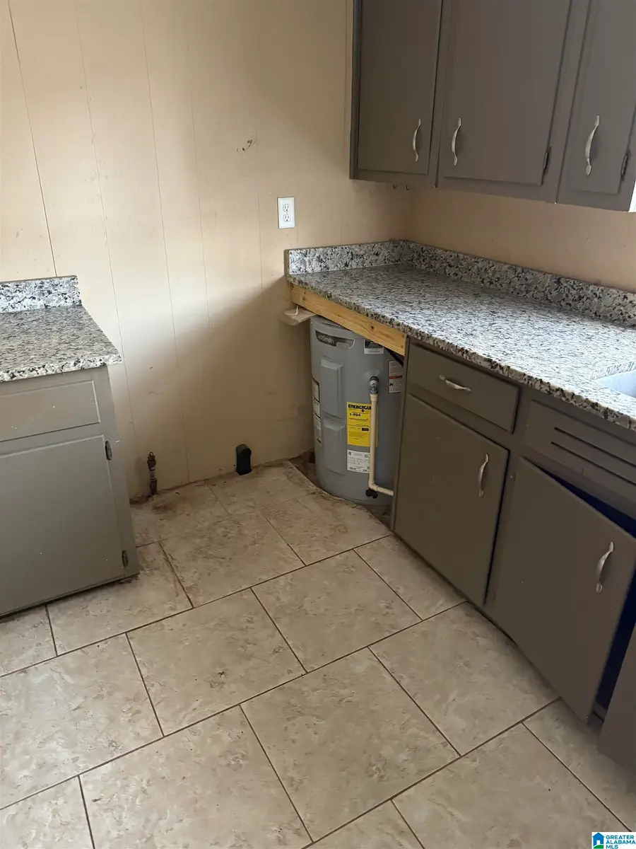 1220 MCCRAVY LANE, Mount Olive, AL 35117 - #2